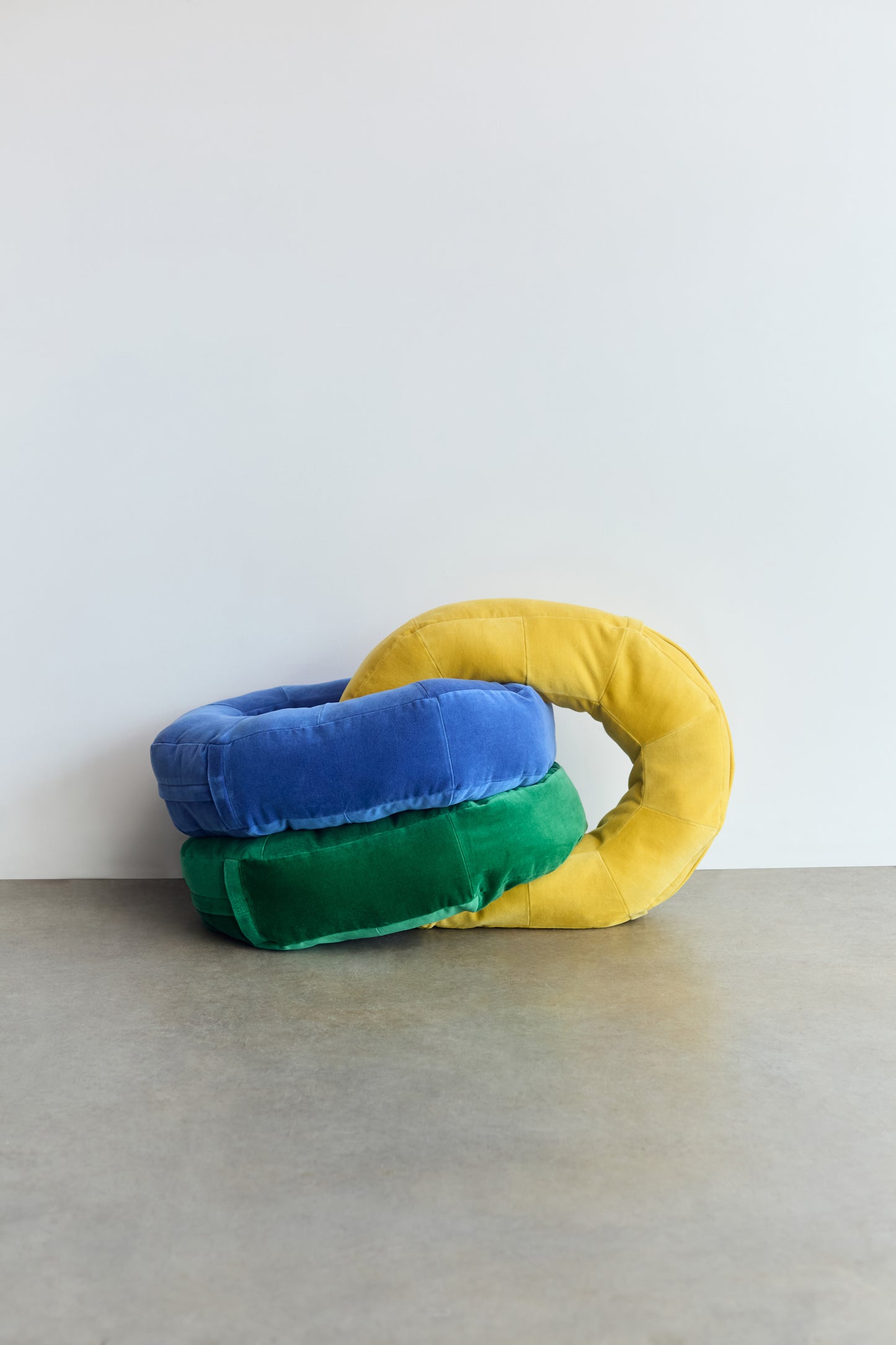 Off The Chain Pillow PDF Pattern