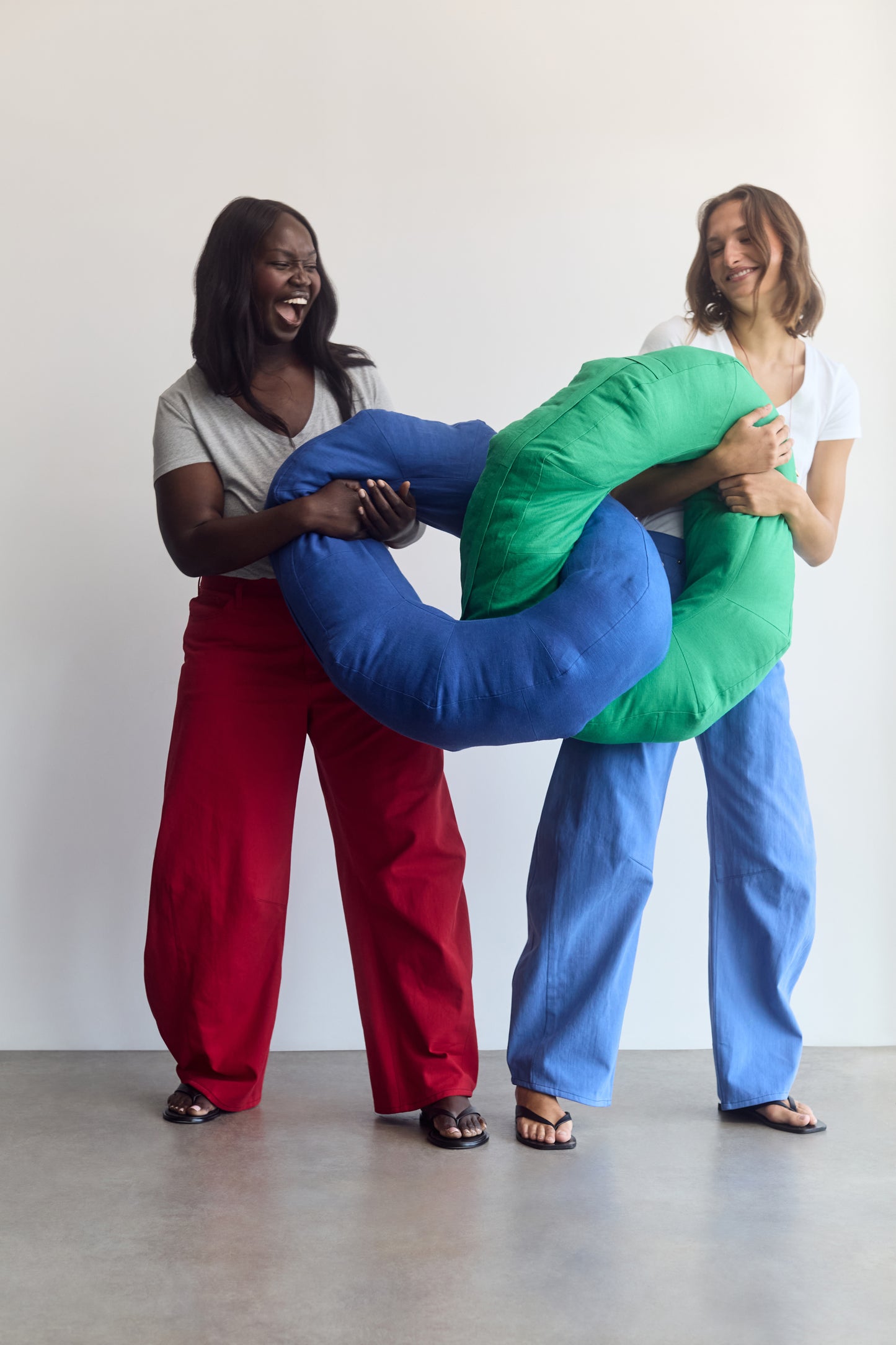 Off The Chain Pillow PDF Pattern